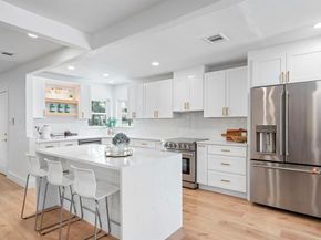 7123  Vivian Avenue , Dallas Texas 75223