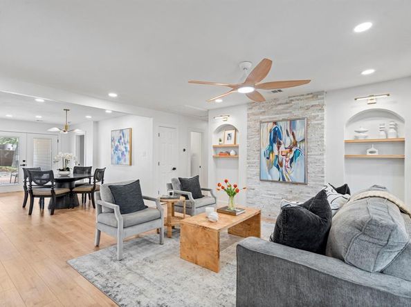 7123  Vivian Avenue , Dallas Texas 75223