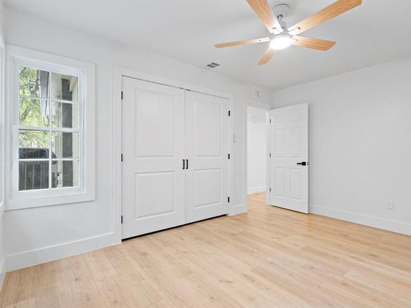 7123  Vivian Avenue , Dallas Texas 75223