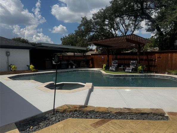 1001  Morningstar Trail , Richardson Texas 75081