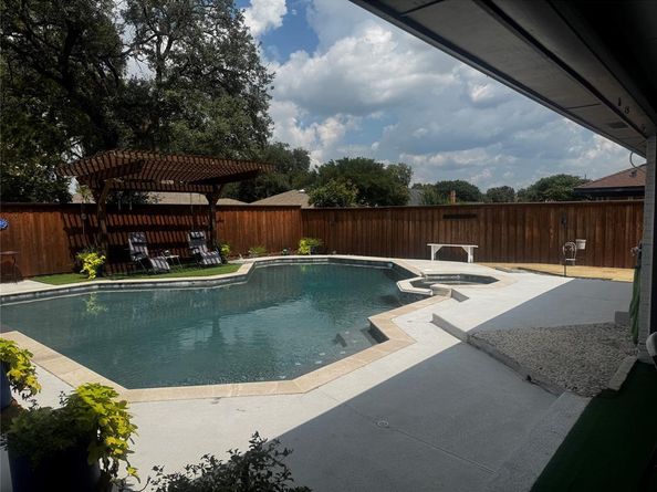 1001  Morningstar Trail , Richardson Texas 75081