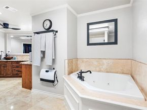 210  Oak Trail Drive , Double Oak Texas 75077