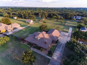 210  Oak Trail Drive , Double Oak Texas 75077
