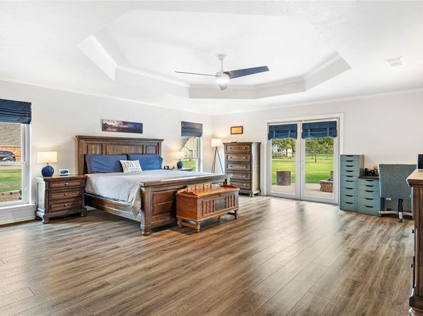 210  Oak Trail Drive , Double Oak Texas 75077