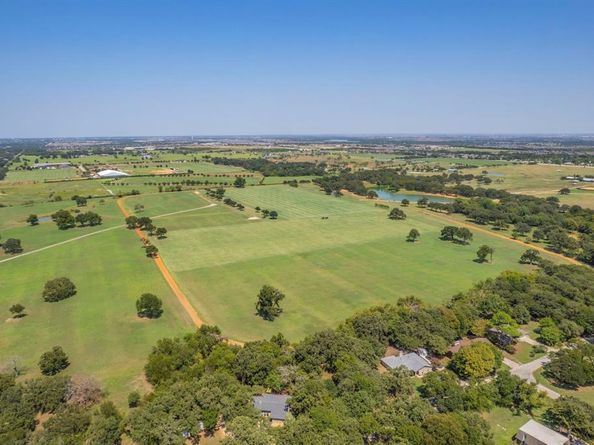 423  Ensign Lane , Oak Point Texas 75068