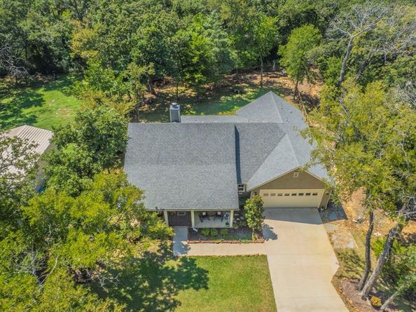 423  Ensign Lane , Oak Point Texas 75068