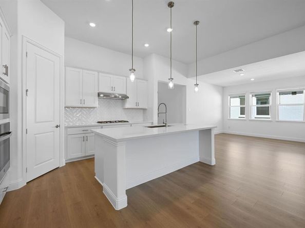 415  Chatham Drive , Oak Point Texas 75068