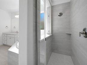 415  Chatham Drive , Oak Point Texas 75068