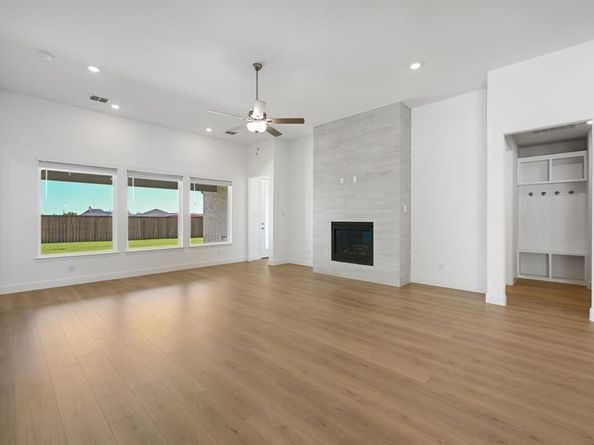 415  Chatham Drive , Oak Point Texas 75068