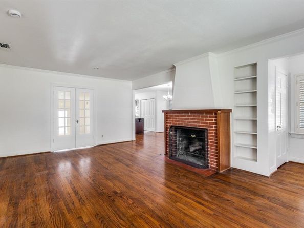 6018  Martel Avenue , Dallas Texas 75206