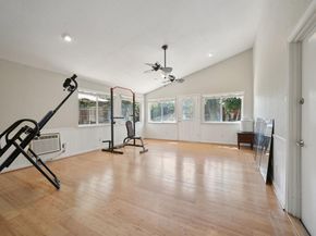 1022  Bardfield Avenue , Garland Texas 75041