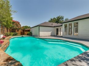 7624  Carta Valley Court , Dallas Texas 75248