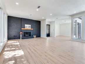 7624  Carta Valley Court , Dallas Texas 75248