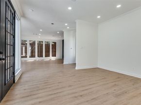 7624  Carta Valley Court , Dallas Texas 75248