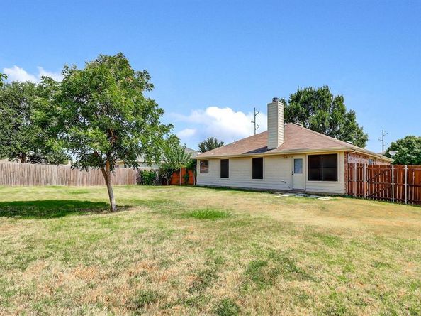 Undisclosed Address #21028894, Denton Texas 76207