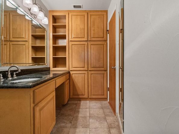 3408  Lynnwood Drive , Arlington Texas 76013