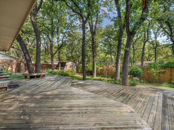 3408  Lynnwood Drive , Arlington Texas 76013