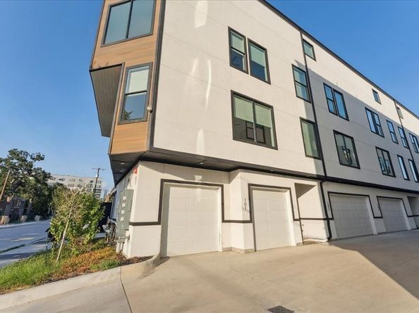 1508  Seegar Street  101, Dallas Texas 75215