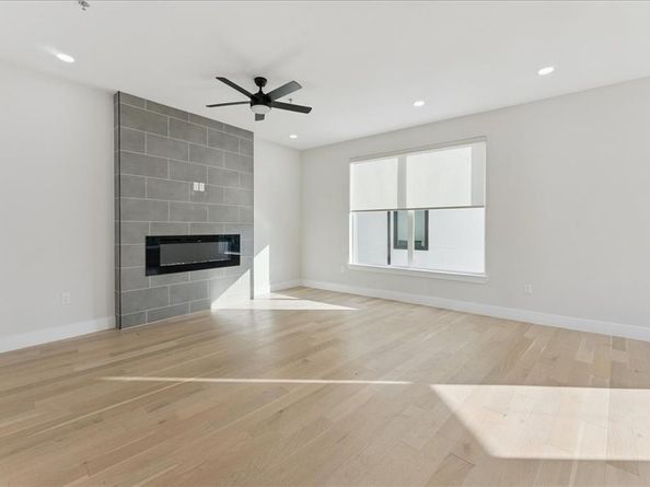 1508  Seegar Street  101, Dallas Texas 75215