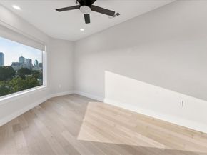 1508  Seegar Street  101, Dallas Texas 75215