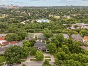 2413  Lofton Terrace , Fort Worth Texas 76109