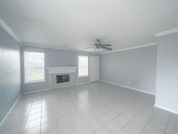 2744  Saint George Place , Arlington Texas 76015
