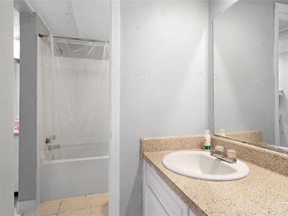 2744  Saint George Place , Arlington Texas 76015