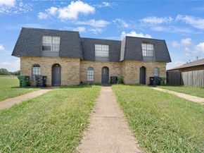 2744  Saint George Place , Arlington Texas 76015