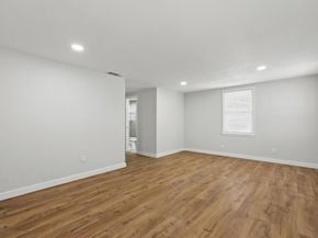 11382  Rupley Lane , Dallas Texas 75218