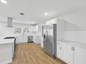 11382  Rupley Lane , Dallas Texas 75218