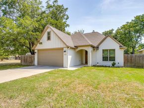 512  Isbell Road , Fort Worth Texas 76114