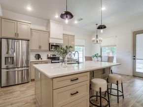 512  Isbell Road , Fort Worth Texas 76114