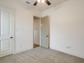 512  Isbell Road , Fort Worth Texas 76114
