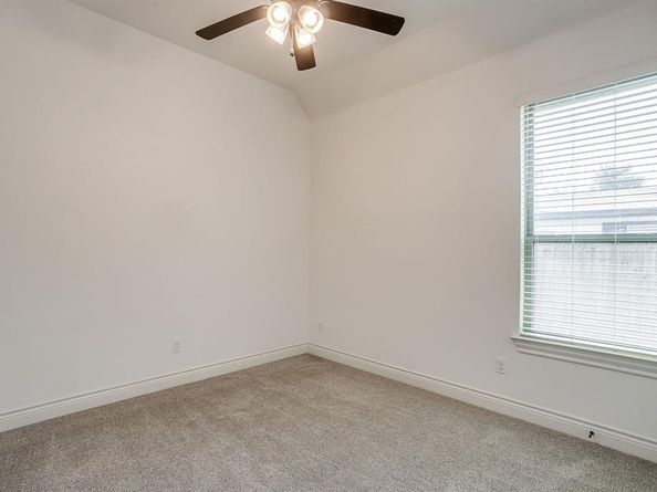 512  Isbell Road , Fort Worth Texas 76114