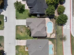 1705  Clover Hill Road , Mansfield Texas 76063