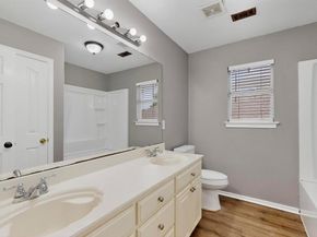 1705  Clover Hill Road , Mansfield Texas 76063
