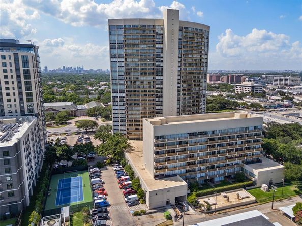 6211 W Northwest Highway  500, Dallas Texas 75225