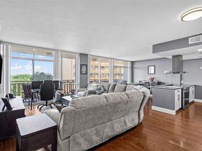 6211 W Northwest Highway  500, Dallas Texas 75225