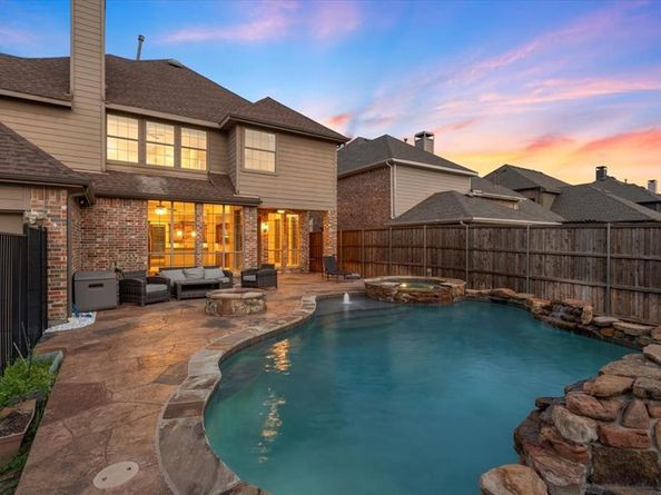 408  Water Bridge Drive , Lewisville Texas 75056