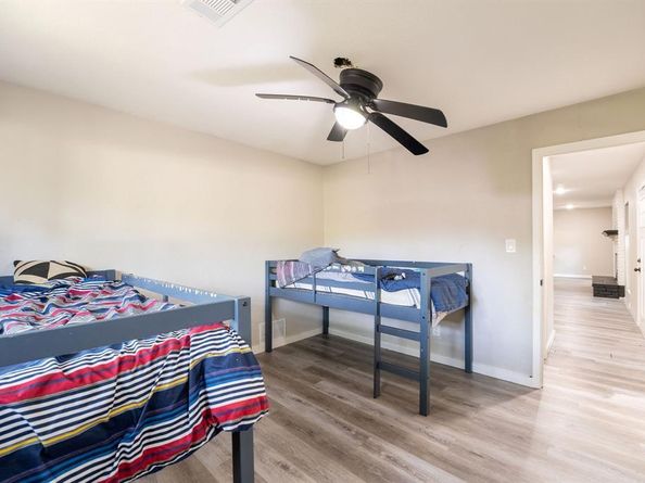 3207  Truxillo Street , Dallas Texas 75228