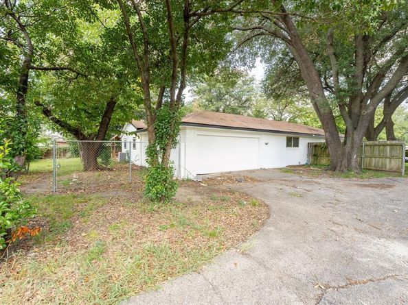 3207  Truxillo Street , Dallas Texas 75228