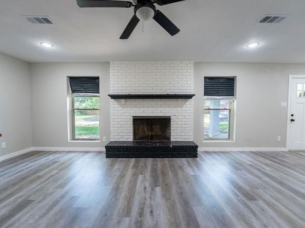 3207  Truxillo Street , Dallas Texas 75228