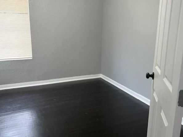 807  Hartsdale Drive , Dallas Texas 75211