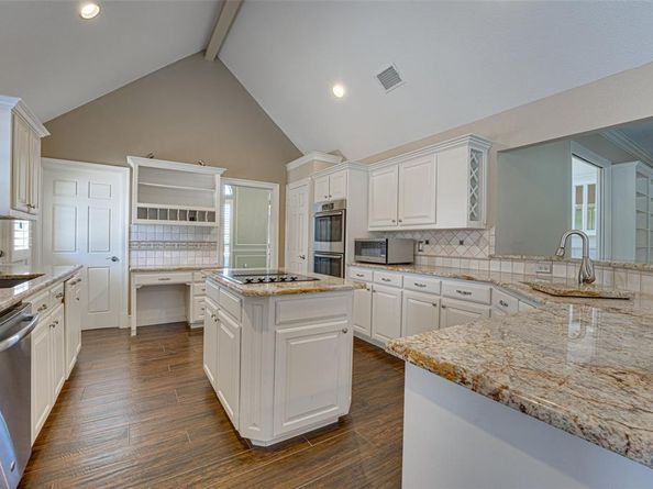 5  Darr Road , Heath Texas 75032