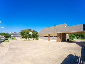 5  Darr Road , Heath Texas 75032