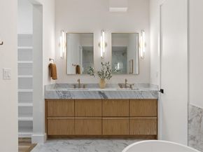 4330  Dickason Avenue  201, Dallas Texas 75219