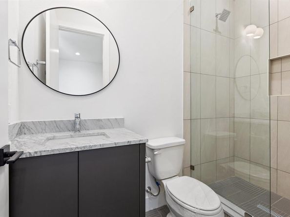 4330  Dickason Avenue  201, Dallas Texas 75219