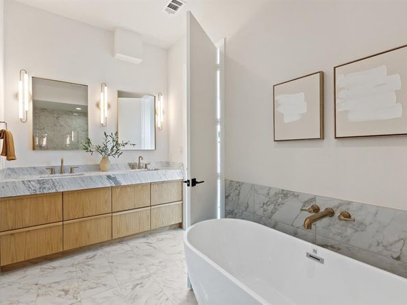 4330  Dickason Avenue  201, Dallas Texas 75219