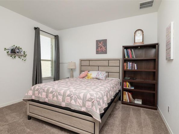 14708  Marrowglen Road , Fort Worth Texas 76052