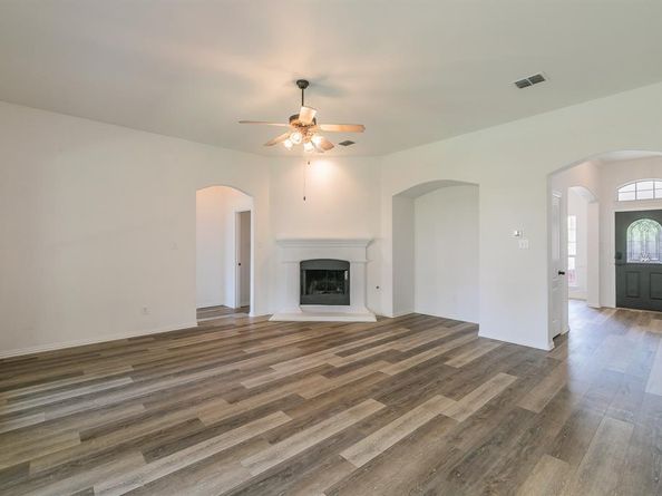9025  Georgetown Place , Fort Worth Texas 76244